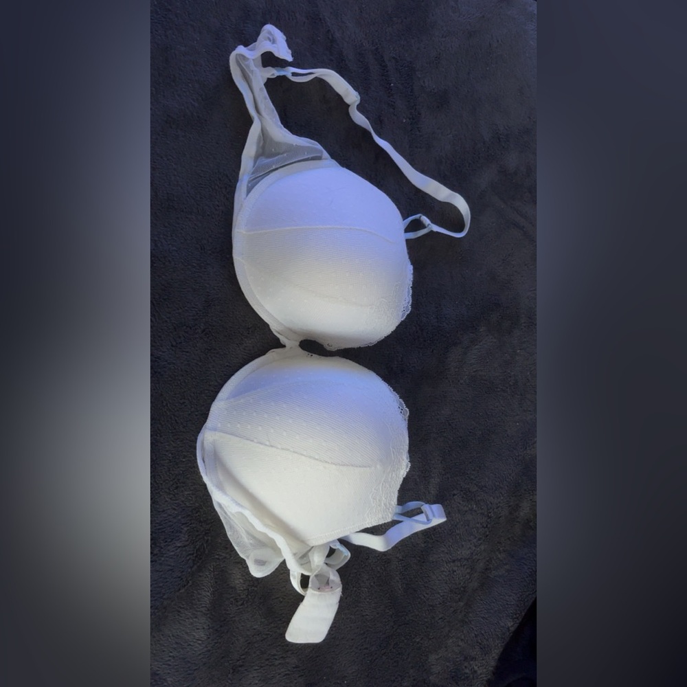 Victoria’s secret bra